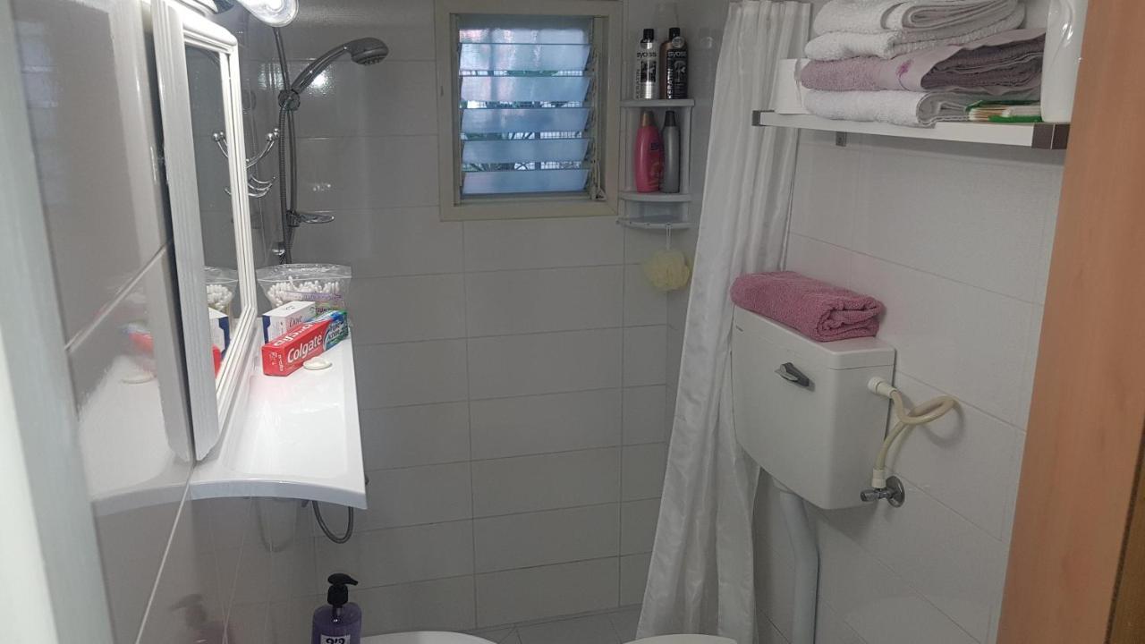 Zohar'S Apartment حيفا المظهر الخارجي الصورة